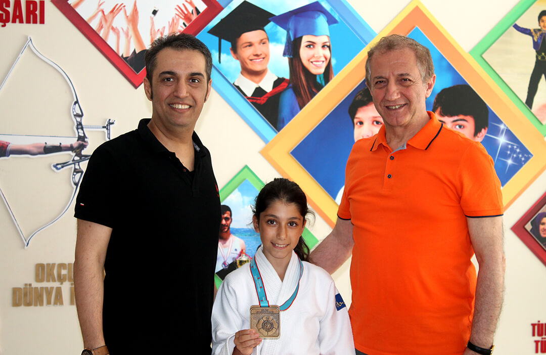 Öğrencimiz Elif Kömürcü Judoda Türkiye Şampiyonu